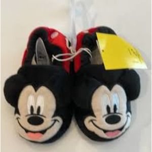 Mickey Mouse Disney Boys Minnie Mouse Slide on Slippers (7/8)$24.99